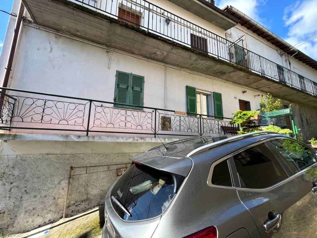 Casa indipendente a Roccavignale - Foto 3