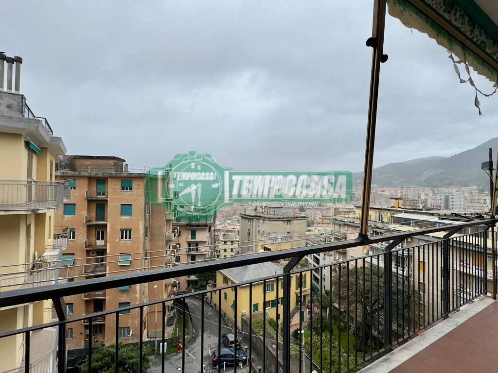 Appartamento a Genova in Via Lodovico Calda 32 - Foto 1