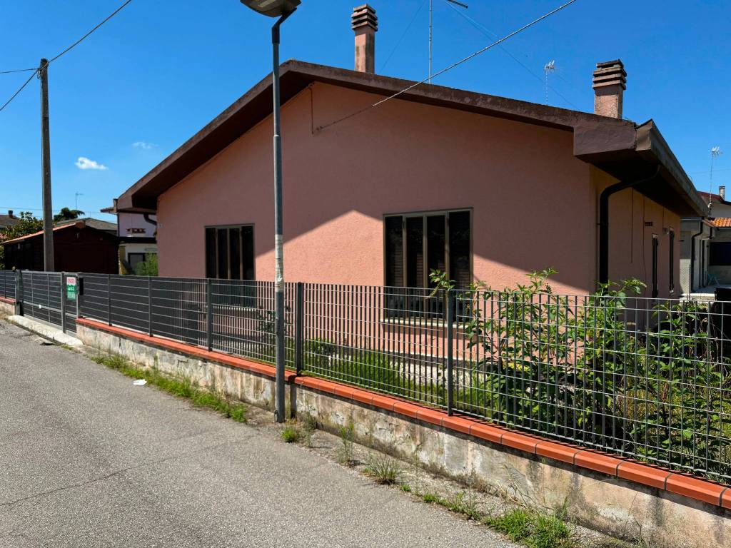 Villa a Porto viro - Foto 2