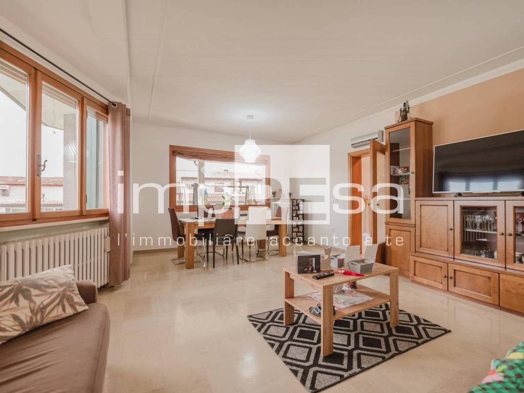 Villa a Sesto al reghena in via viali - Foto 2