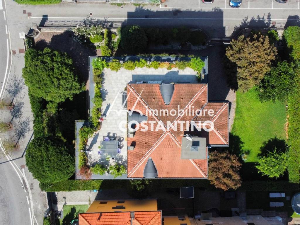 Villa a Luino in Via Bernardino Luini, 27 - Foto 3