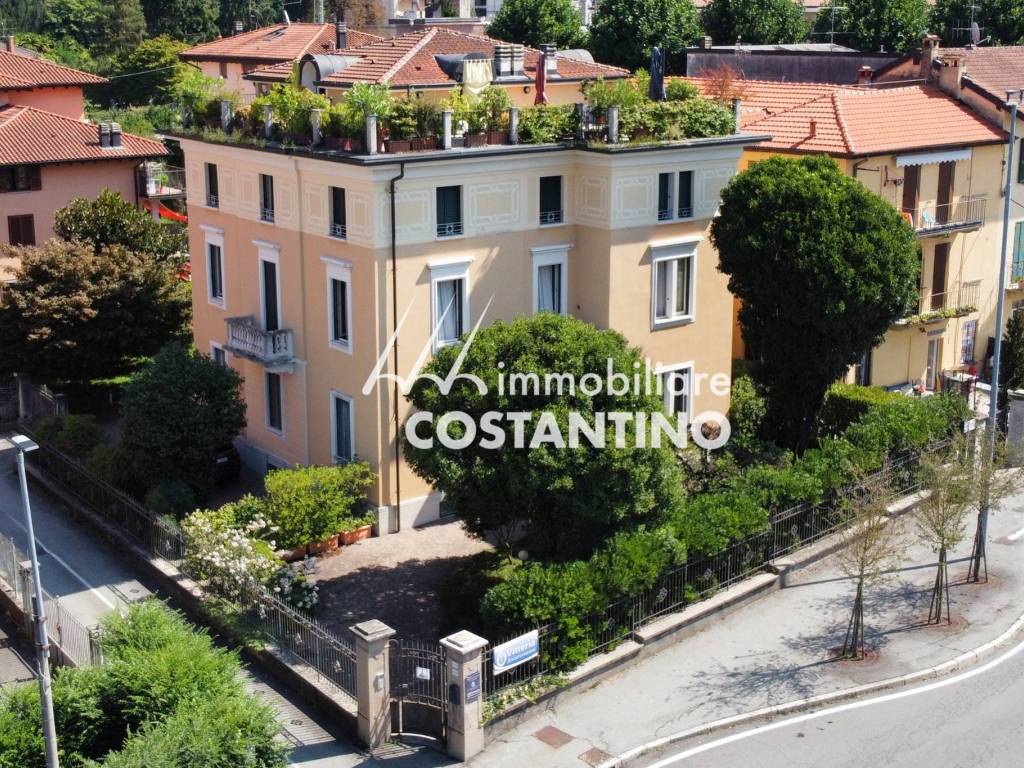 Villa a Luino in Via Bernardino Luini, 27 - Foto 5