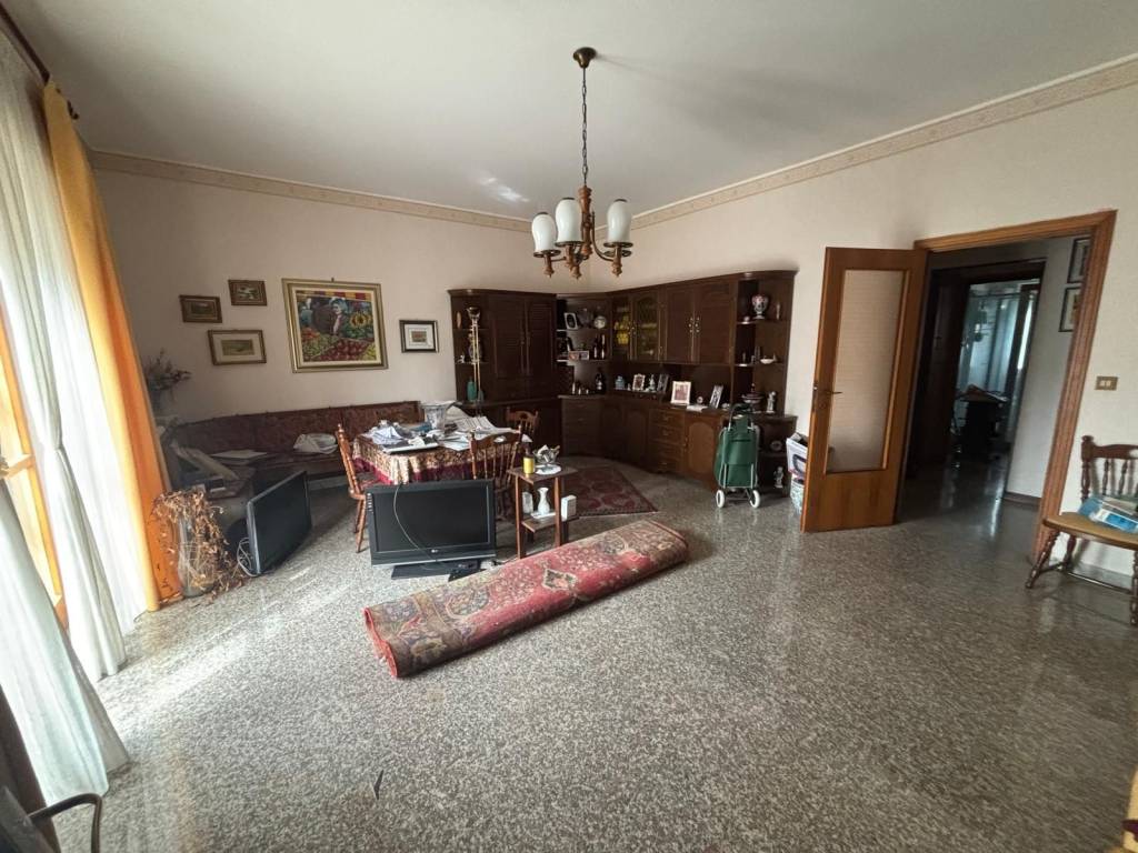 Appartamento a Lamezia terme in Via Francesco Colelli - Foto 4