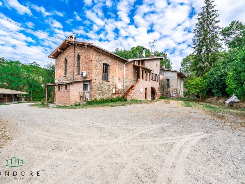 Rustico / casale a Castel san pietro terme in VIA MONTECALDERARO 575/g - Foto 3