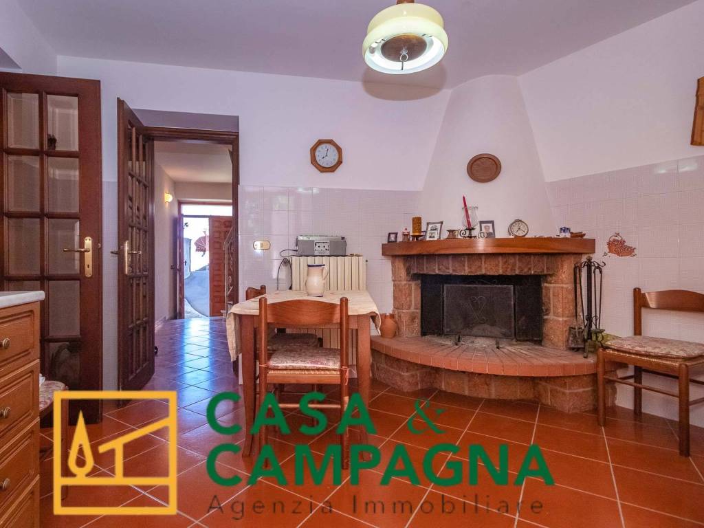 Casa indipendente a Conca della campania in Via Sant'Antonio - Foto 3