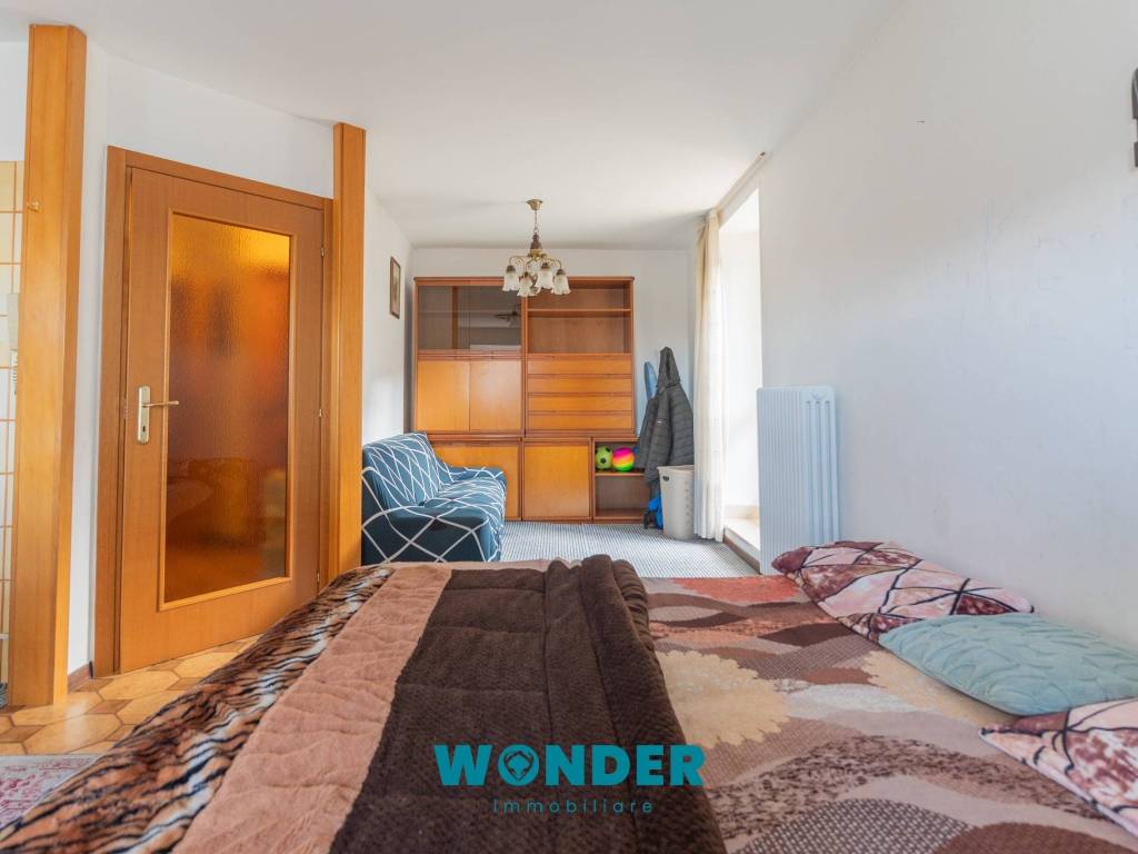 Casa indipendente a Ronzo-chienis in Via 25 Aprile, 2 - Foto 4