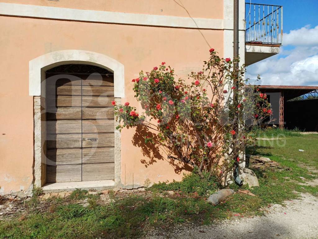 Casa indipendente a Rieti in VIA CRIANO, SNC - Foto 5