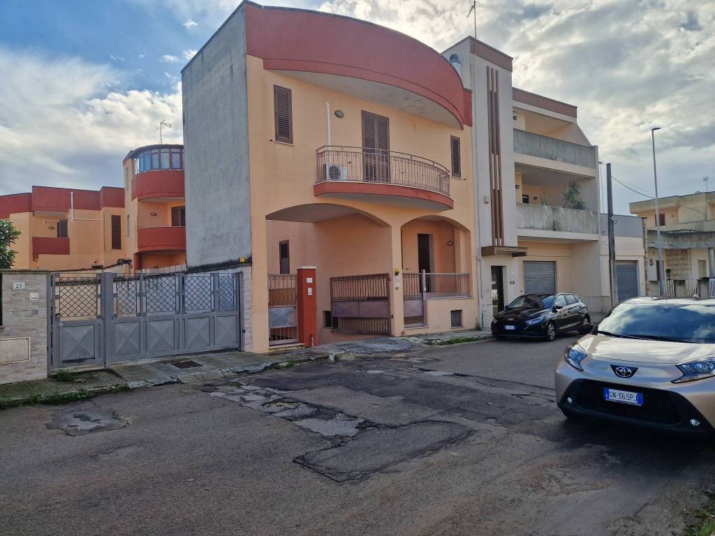 Appartamento a Lequile in Via Brahms, 23 - Foto 2
