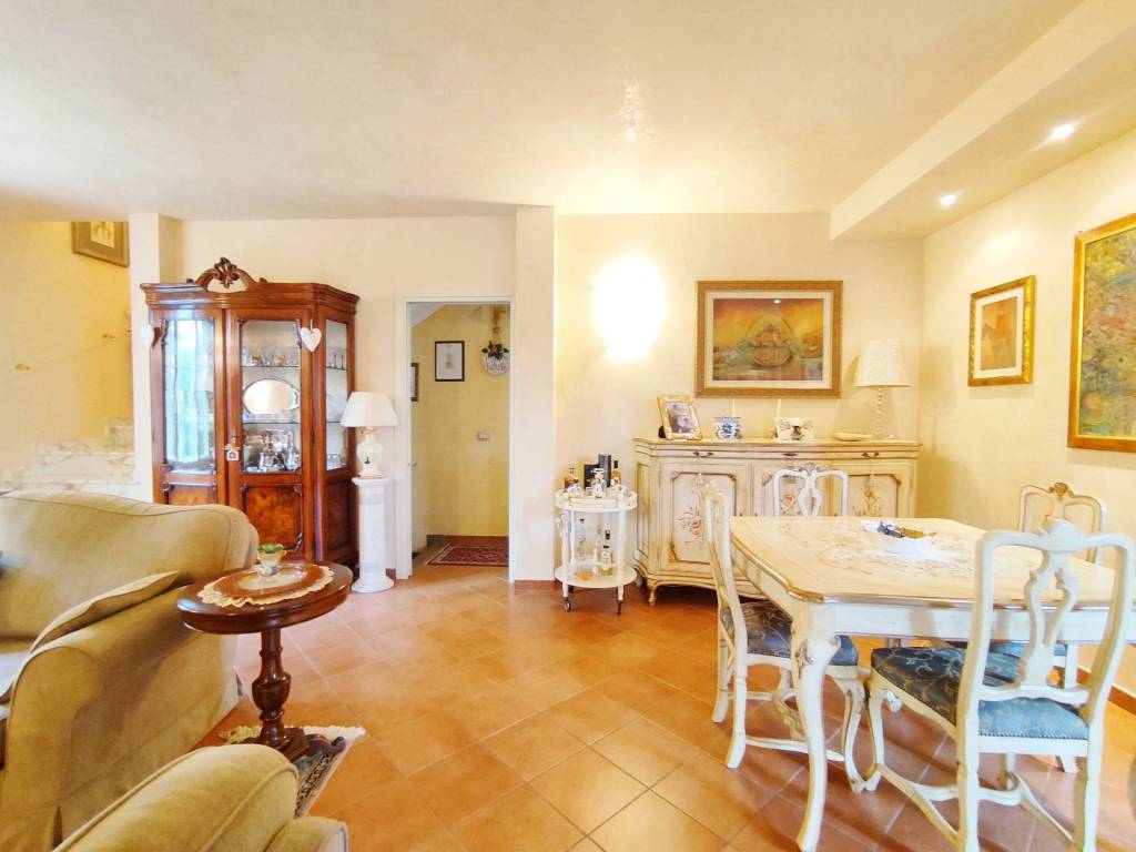 Villa a Pistoia in Via Vecchia Montalese - Foto 5