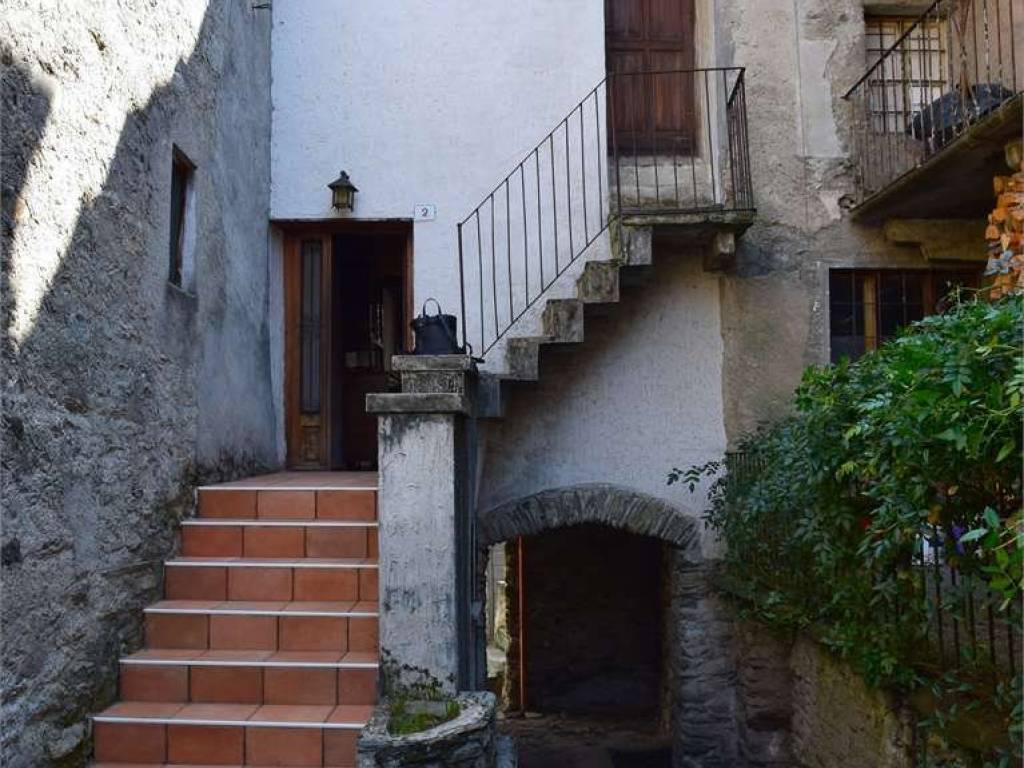 Appartamento a Pieve vergonte in Vicolo Iori , 2 - Foto 2