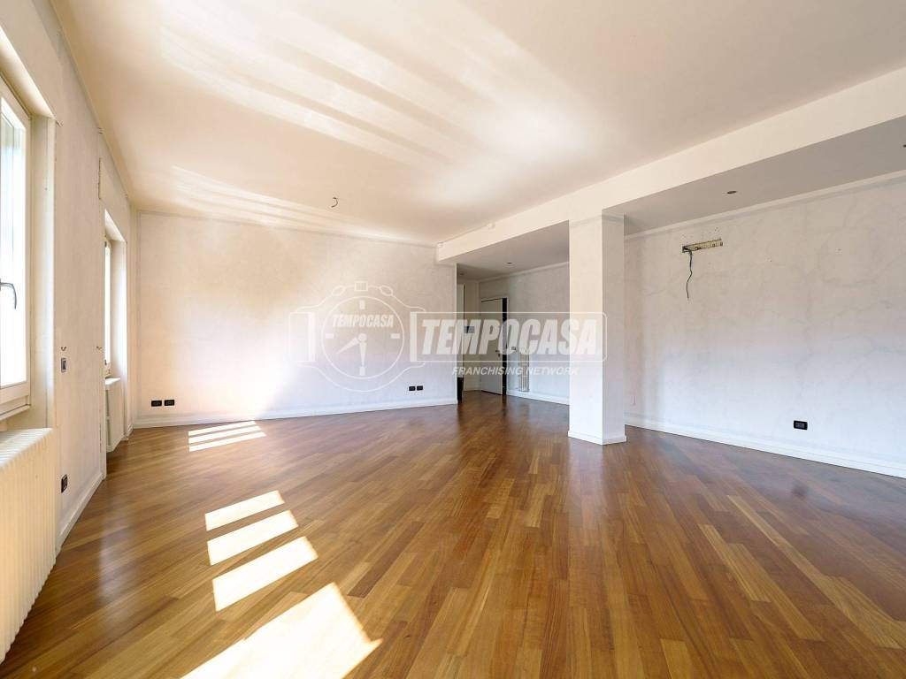 Appartamento a Cremona in Piazza Guglielmo Marconi - Foto 4