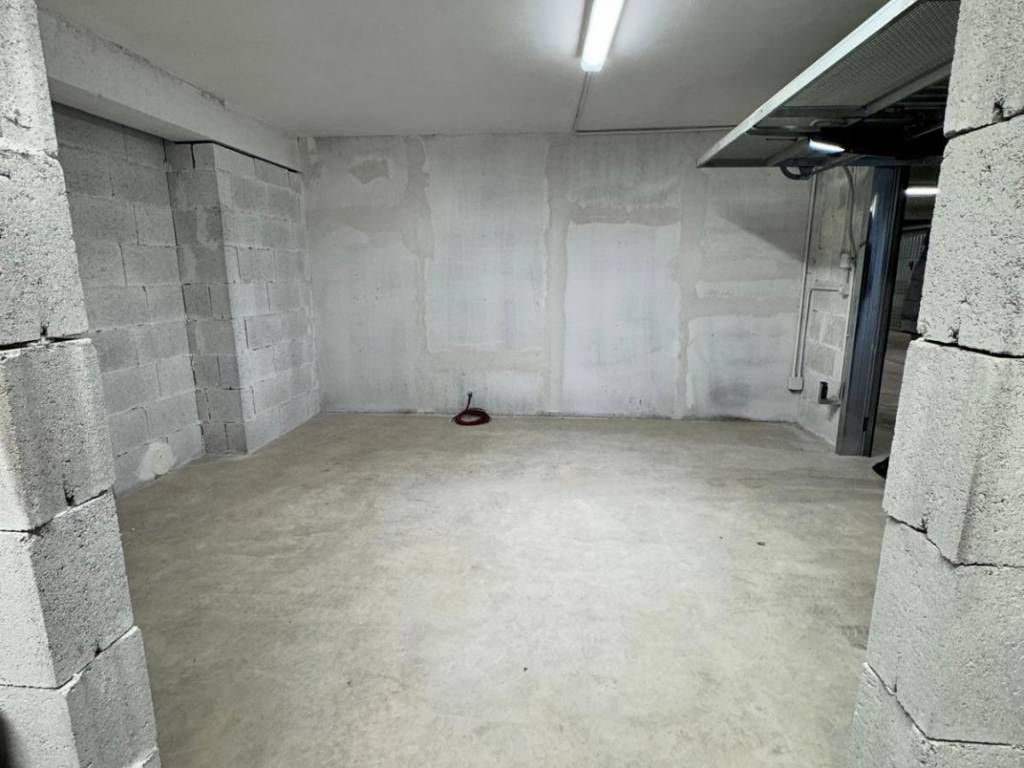 Box / garage a Avezzano in Via Monte Velino - Foto 3