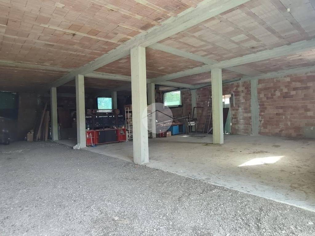 Immobile a Pignataro interamna in STRADA STATALE CASSINO-FORMIA - Foto 3