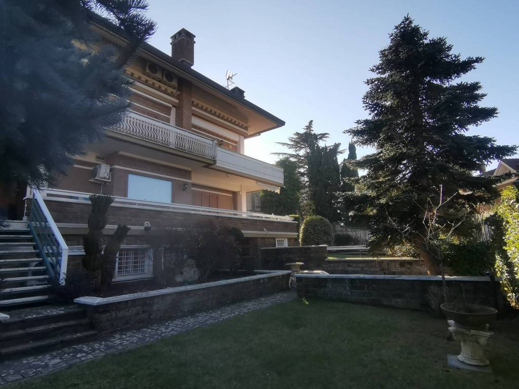Villa a Avellino in Via Tuoro Cappuccini - Foto 4