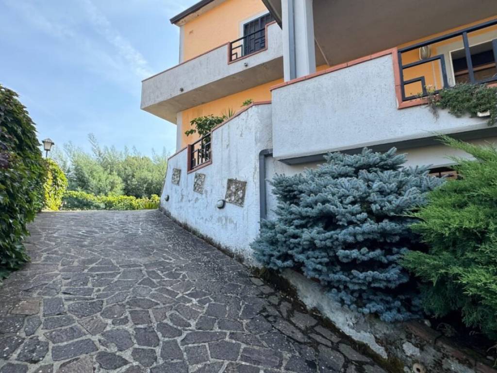 Villa a Sant'angelo a cupolo in Motta Valle - Foto 2