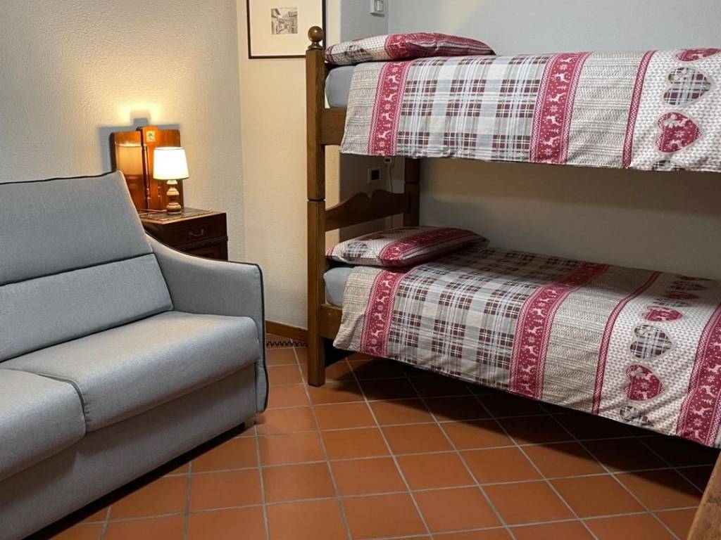 Appartamento a Campodolcino in Strada Statale del Lago di Como e dello Spluga - Foto 5