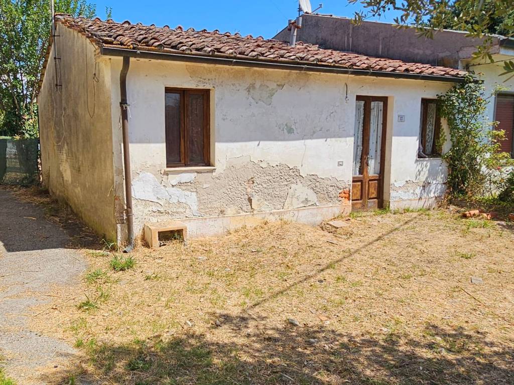 Villa a Porcari in Via Sbarra - Foto 2
