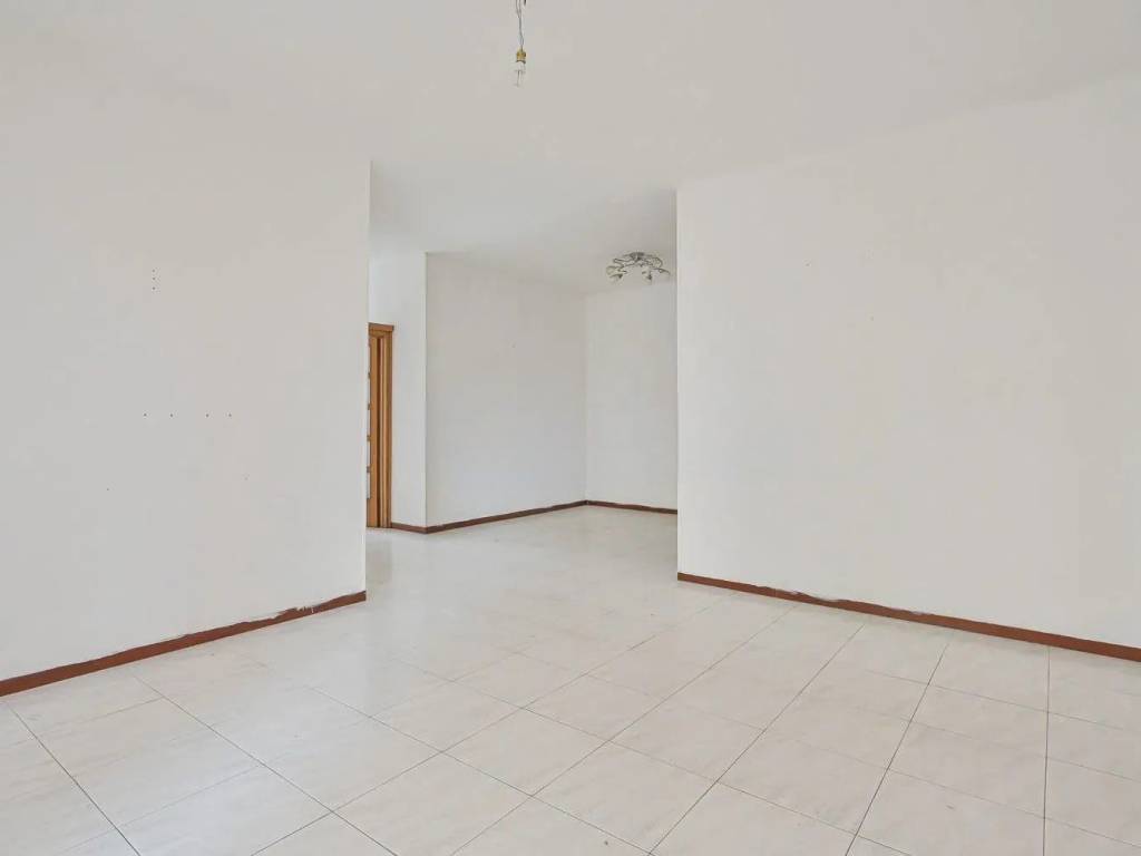 Appartamento a Santo stefano di magra in Via Luciano Tavilla - Foto 2