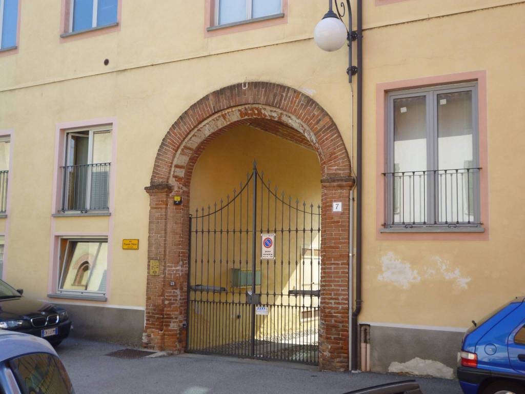 Appartamento a Cherasco in Via Roma, 7 - Foto 3