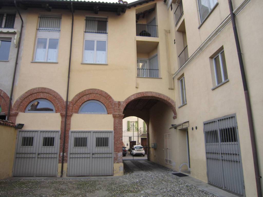 Appartamento a Cherasco in Via Roma, 7 - Foto 5