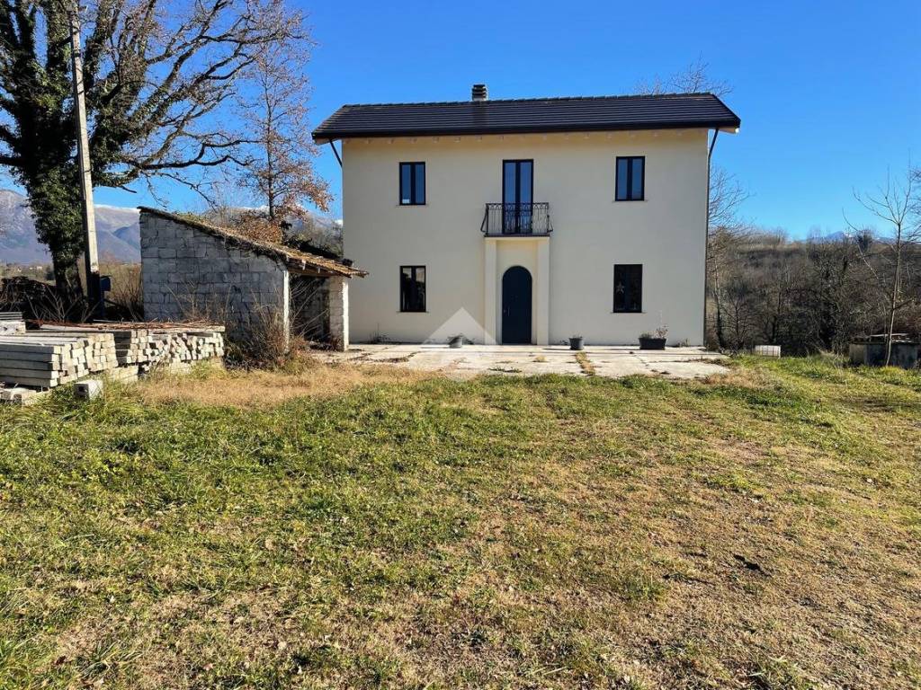Casa indipendente a Casalvieri in Via San Leonardo - Foto 2