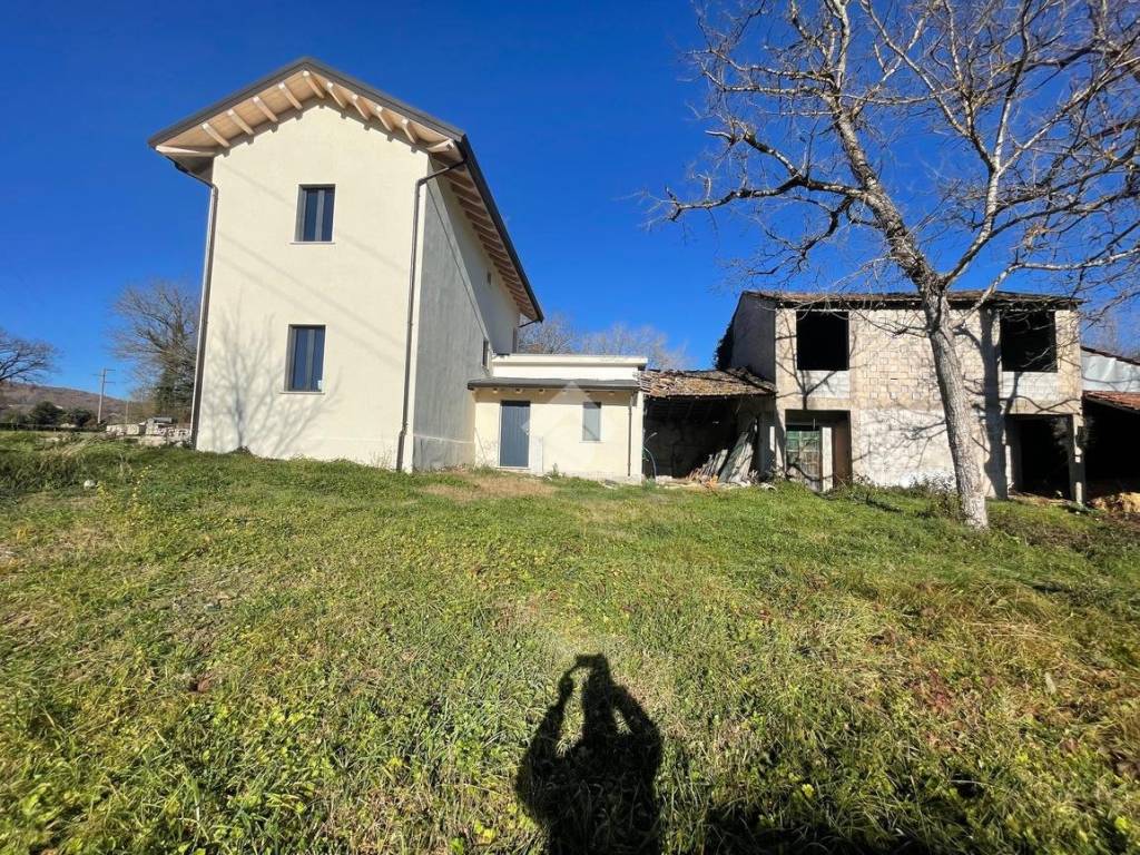 Casa indipendente a Casalvieri in Via San Leonardo - Foto 4