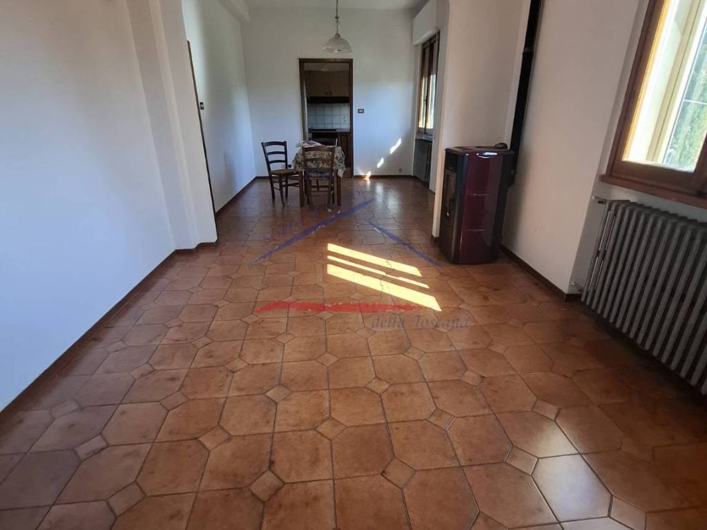 Appartamento a Laterina pergine valdarno in Strada Provinciale 2 Vecchia Aretina - Foto 4