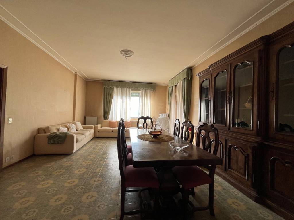 Appartamento a Cortona in Via Alessandro Manzoni - Foto 3