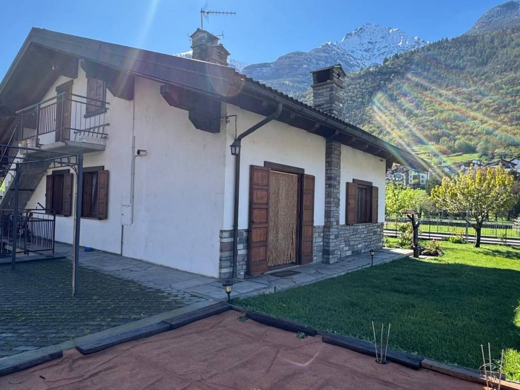 Villa a Charvensod in Frazione Plan Félinaz, 305 - Foto 3