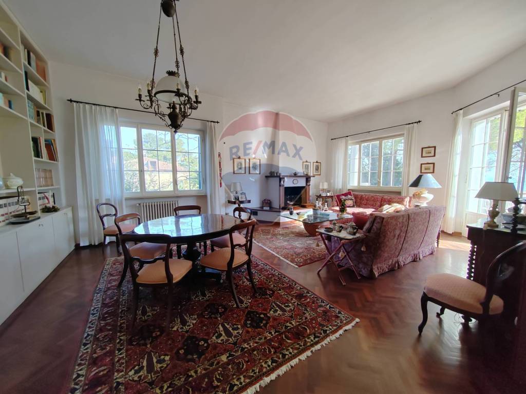 Villa a Falconara marittima in Via Piero Pergoli, 5 - Foto 4