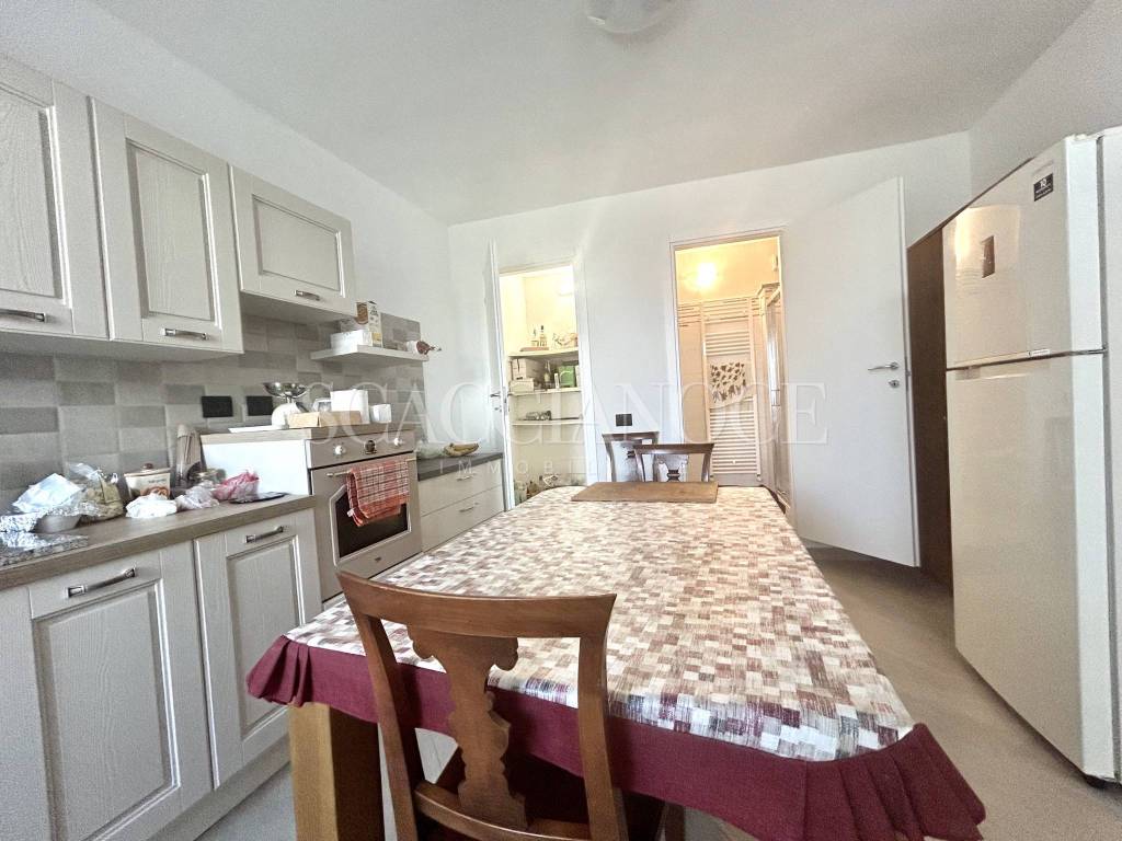 Villa a Cossato in Via Piero Maffei, 89 - Foto 4