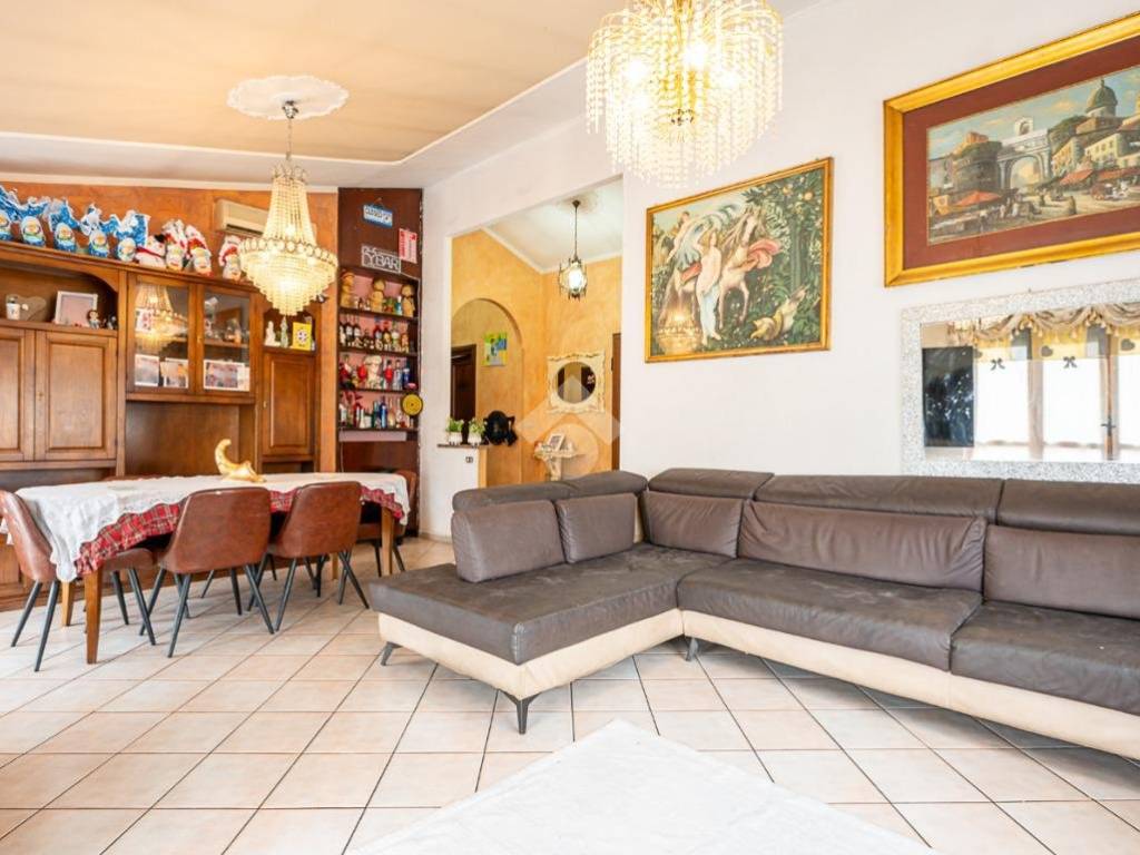 Appartamento a Collegno in Via plava, 35 - Foto 4