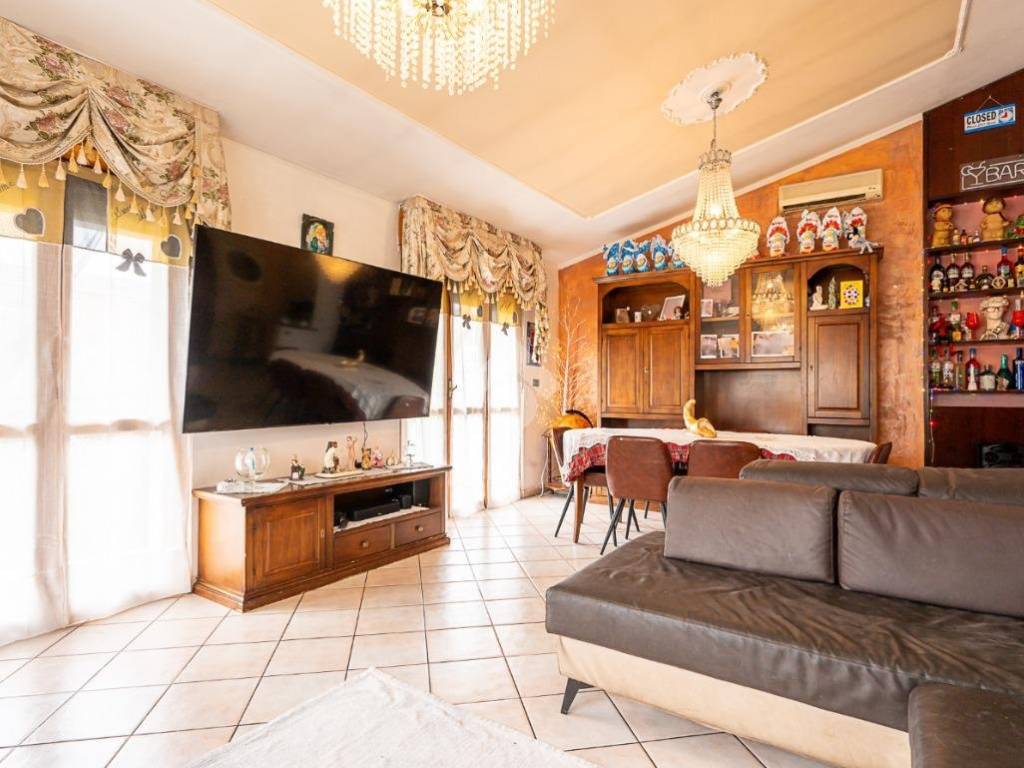 Appartamento a Collegno in Via plava, 35 - Foto 5