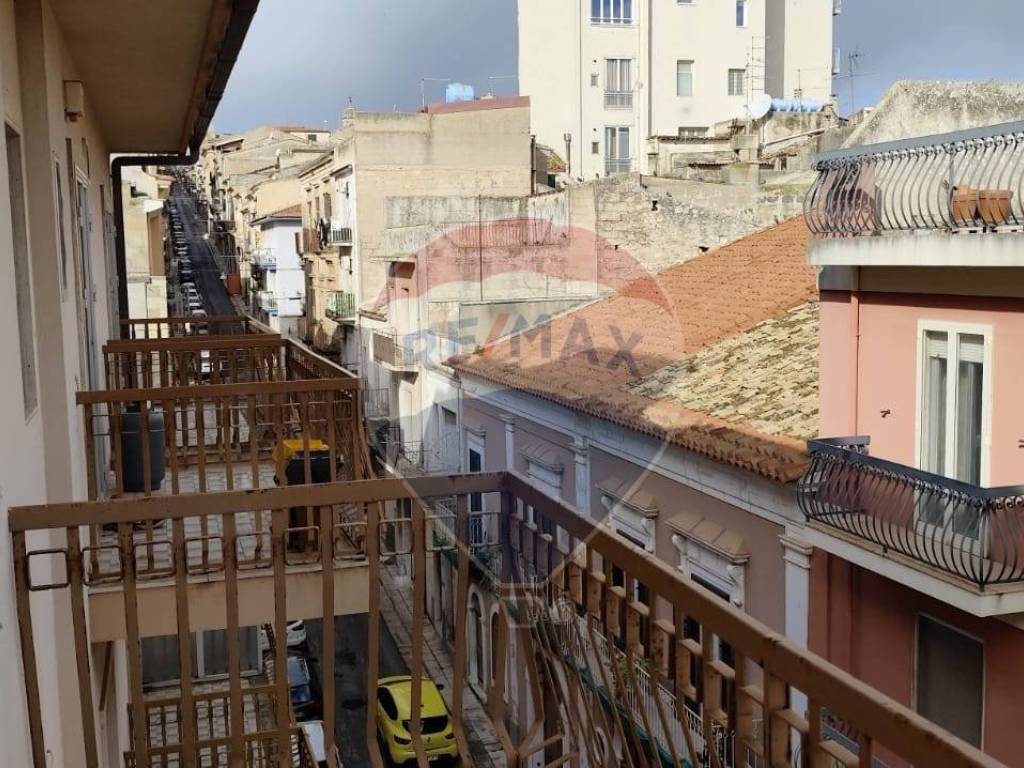 Appartamento a Ragusa in VIA GIAMBATTISTA ODIERNA, 182 - Foto 4
