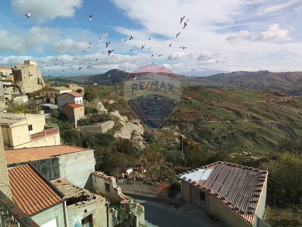 Casa indipendente a Cerami in Piazza IV Novembre, 22 - Foto 3