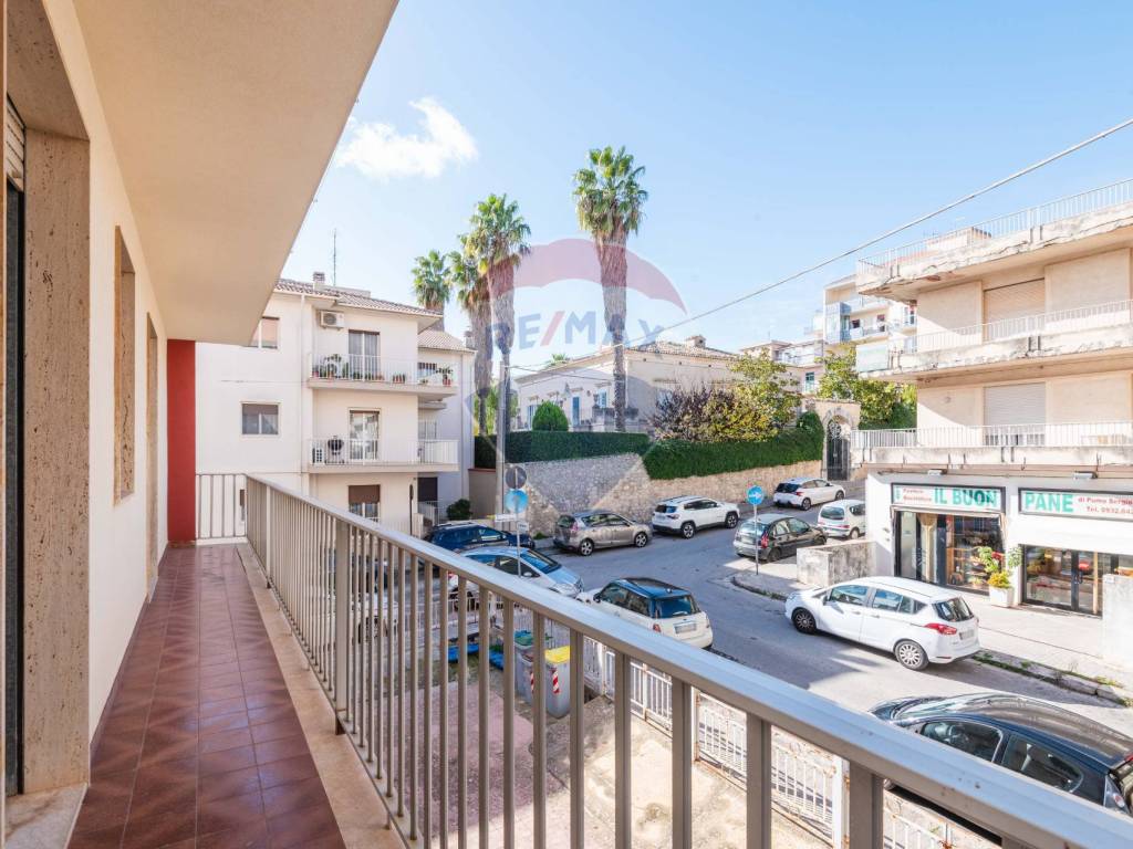 Appartamento a Ragusa in Via Francesco Cilea, 53 - Foto 4