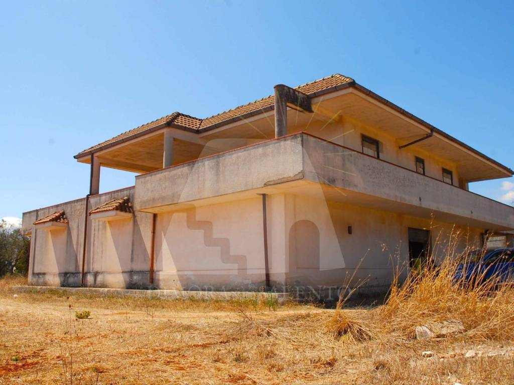 Casa indipendente a Miggiano in Via Specchia, 55 - Foto 2