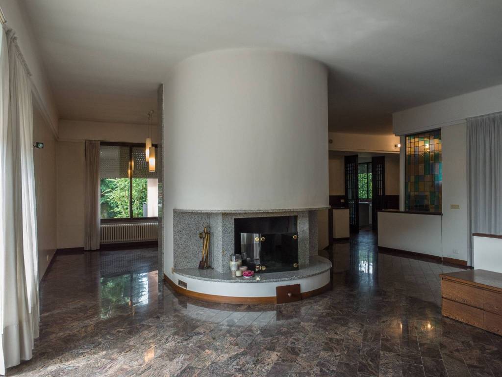 Villa a Cardano al campo in Via F. Buffoni, 35 - Foto 2