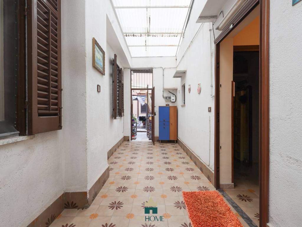 Appartamento a Palermo in Via Decollati, 56 - Foto 4