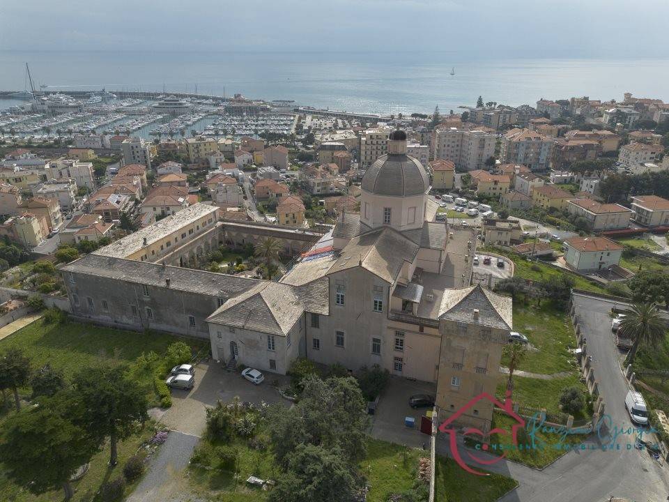 Appartamento a Loano in Via Costino di Monte Carmelo 9 - Foto 2