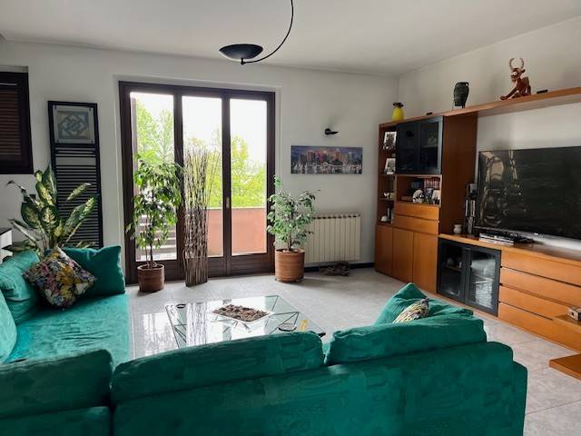 Appartamento a Bernareggio in Via Sandro Pertini - Foto 2