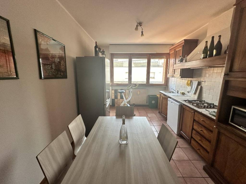 Appartamento a Cremona in Via Arcangelo Ghisleri - Foto 4