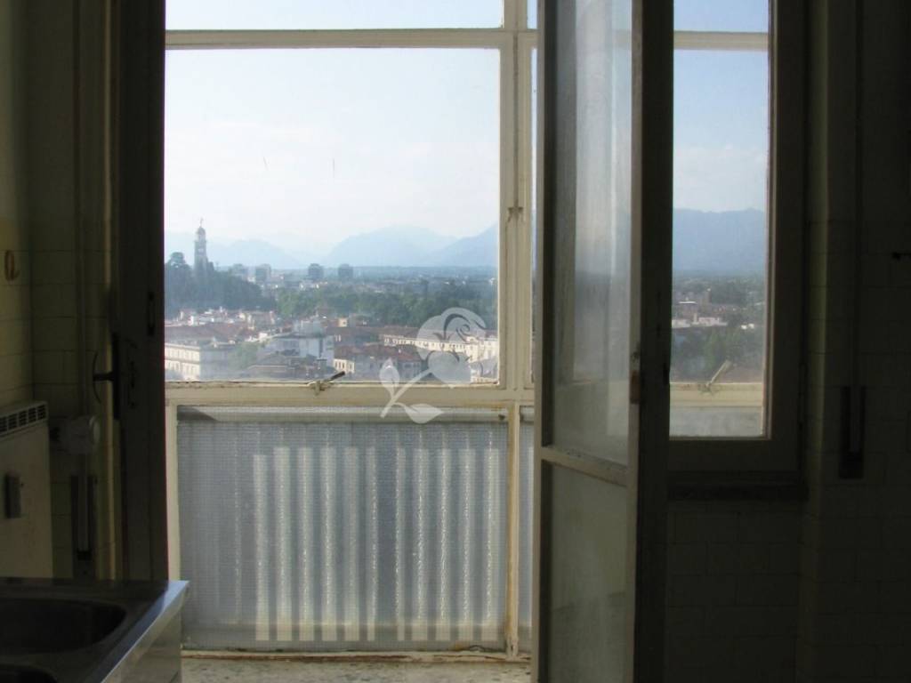 Appartamento a Udine in Viale Giacomo Leopardi, 43 - Foto 5