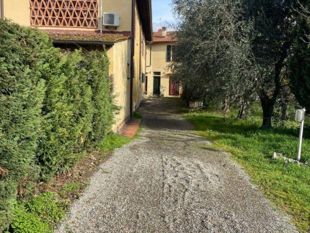 Rustico / casale a Firenze in Via delle Sentinelle - Foto 3