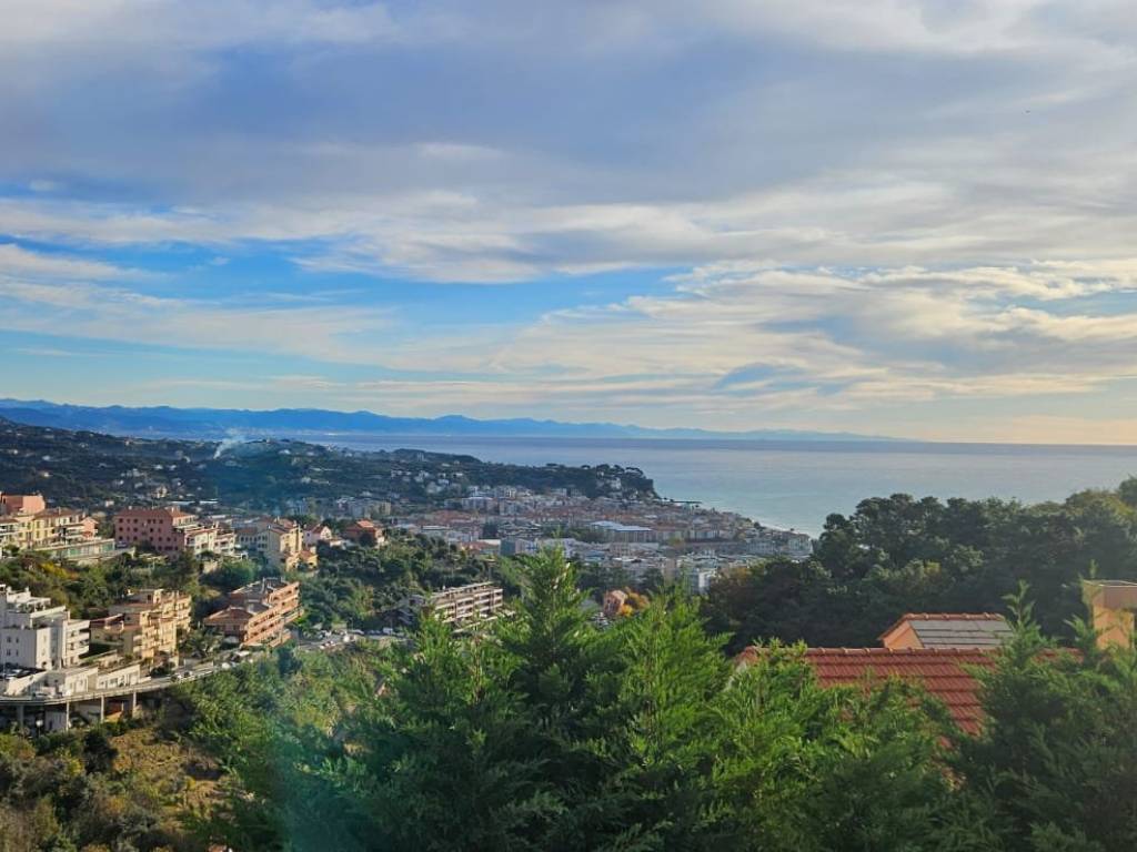 Villetta a schiera a Albissola marina - Foto 2