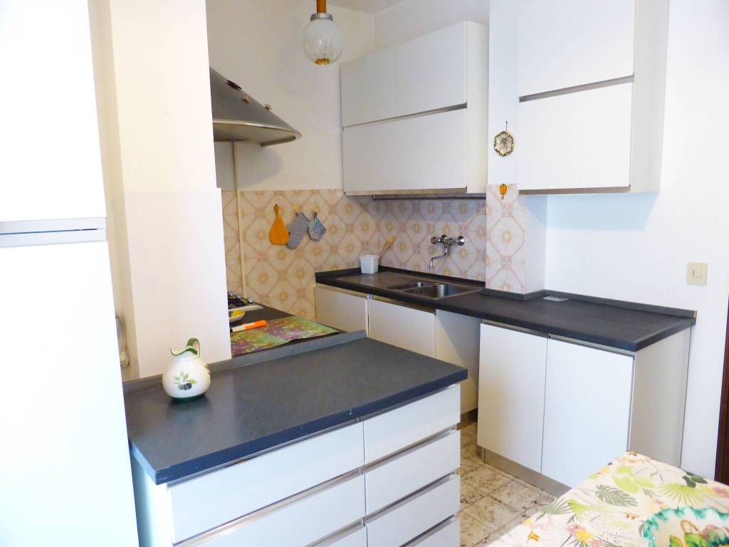 Appartamento a Follonica in Via Mario Rapisardi, 6 - Foto 2