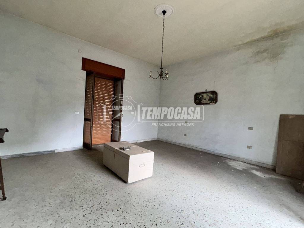 Casa indipendente a Teverola in Via Guglielmo Marconi 5 - Foto 4