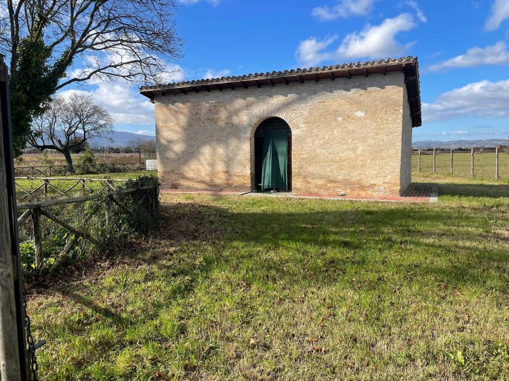 Rustico / casale a Spoleto in Strada Provinciale di Beroide - Foto 4