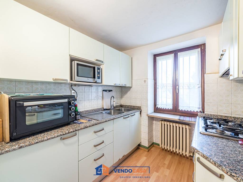 Casa indipendente a Saluzzo in Via Giovanni Battista Bodoni, 131 - Foto 4