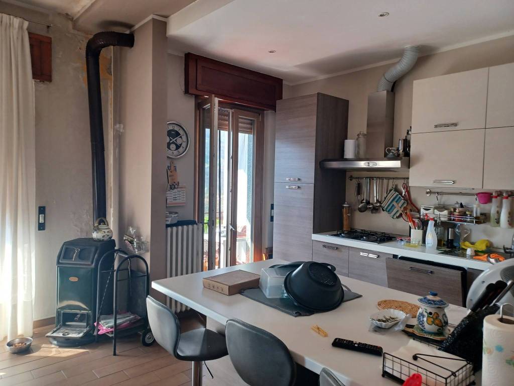 Casa indipendente a Gravellona toce in Via Casa del Gallo, 29 - Foto 3